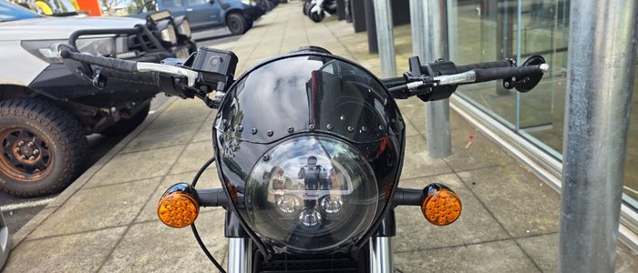 2021 Indian SCOUT BOBBER BLACK SMOKE