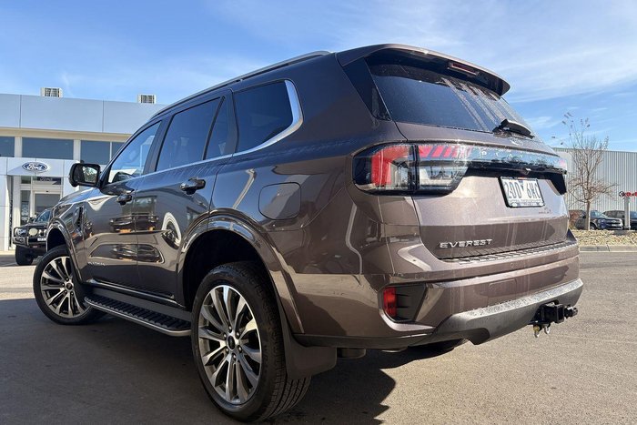 2025 Ford Everest Platinum