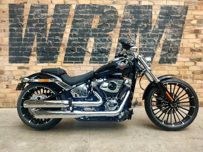 2025 HARLEY-DAVIDSON BREAKOUT 117 (FXBR) ROAD MIDNIGHT FIRESTORM