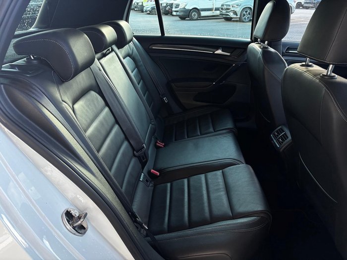 2015 Volkswagen Golf R