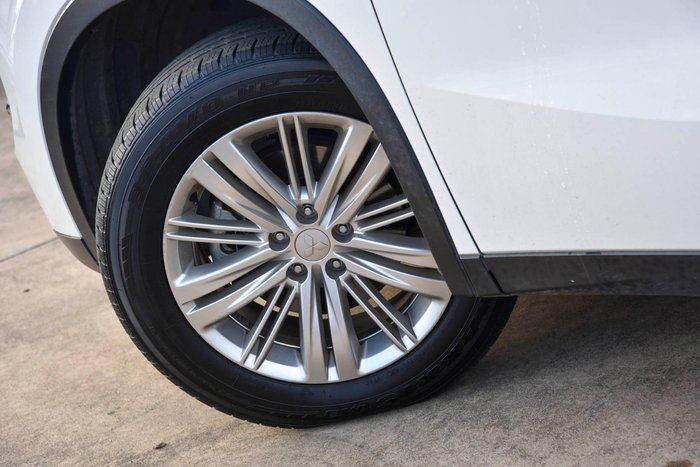 2021 Mitsubishi Outlander ES