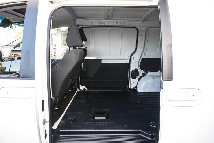 2022 Hyundai STARIA LOAD