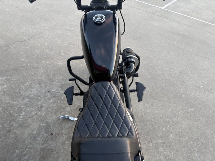 2011 HARLEY-DAVIDSON XL883 IRON 883