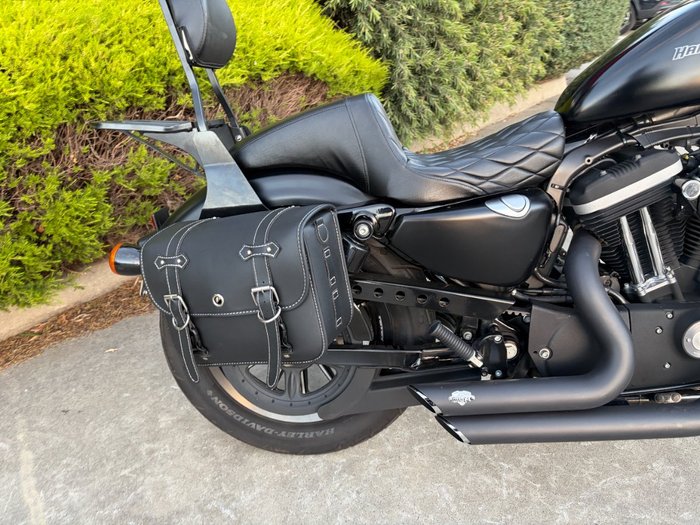2011 HARLEY-DAVIDSON XL883 IRON 883