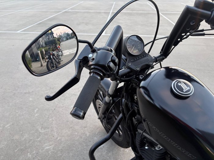 2011 HARLEY-DAVIDSON XL883 IRON 883