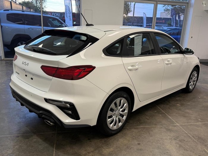 2024 Kia Cerato S
