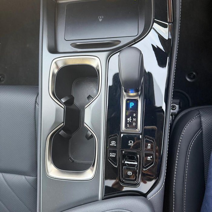 2026 Lexus NX 450h+ Luxury