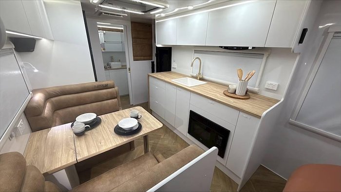 2026 Lotus Caravans Offgrid 20'6Kd