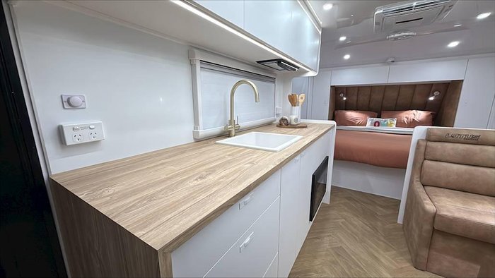 2026 Lotus Caravans Offgrid 20'6Kd