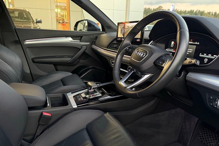 2022 Audi Q5 45 TFSI