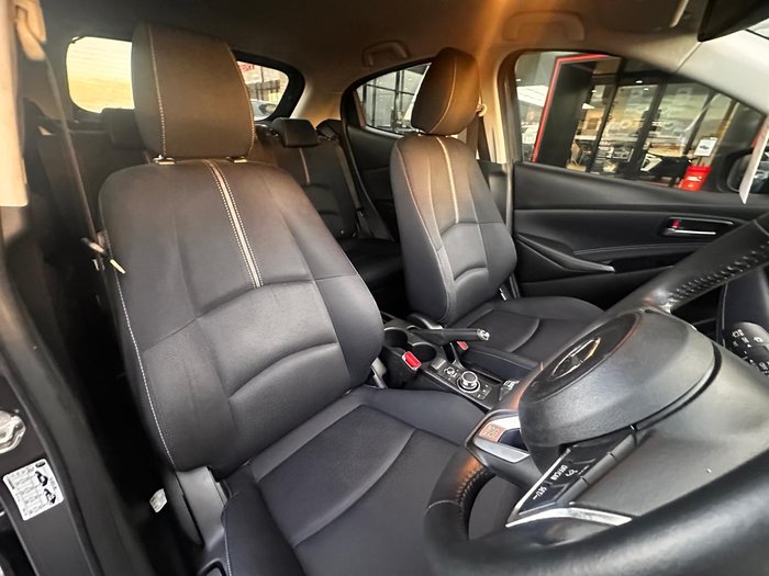 2021 Mazda 2 G15 Evolve