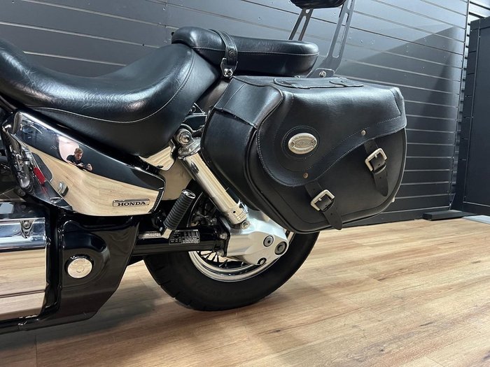 2007 Honda VTX1300 (VTX1300S) Silver