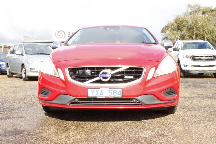 2011 Volvo V60 T6 R-Design