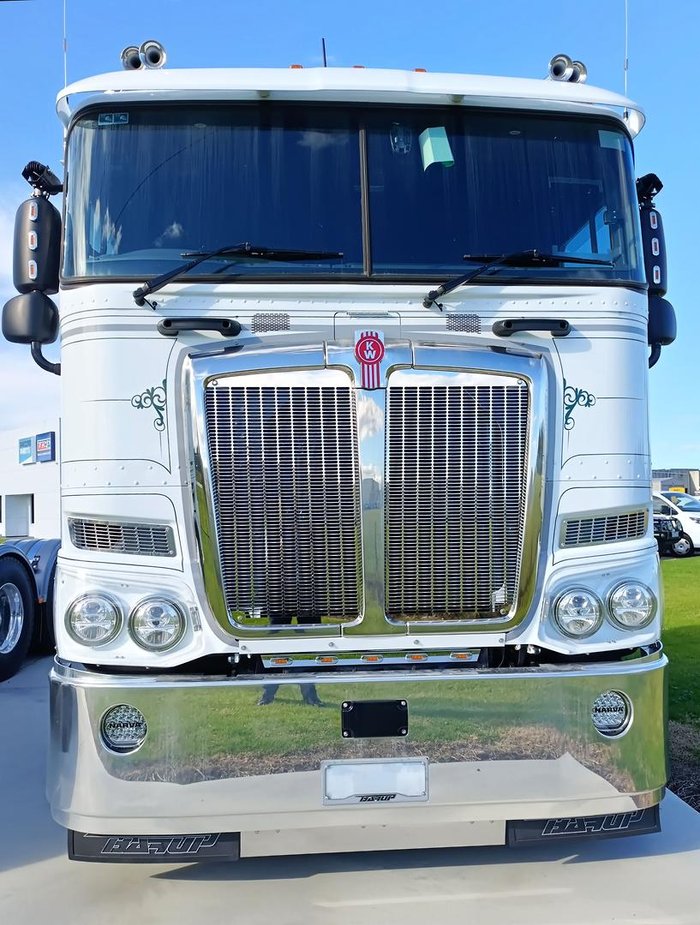 2025 Kenworth K220