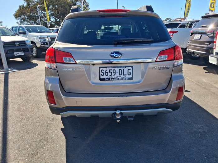 2013 Subaru Outback 2.5i