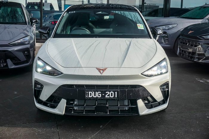 2025 CUPRA Leon VZx