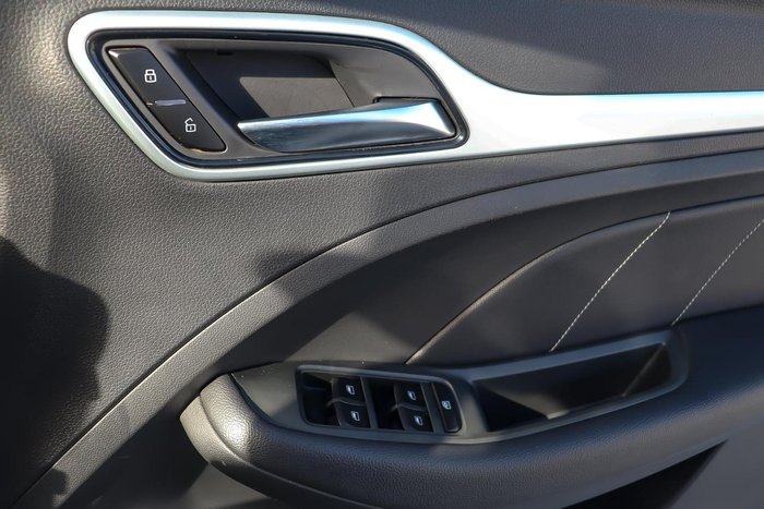 2023 MG ZS Excite
