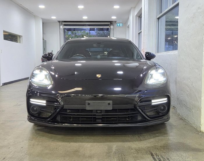 2017 Porsche Panamera Turbo