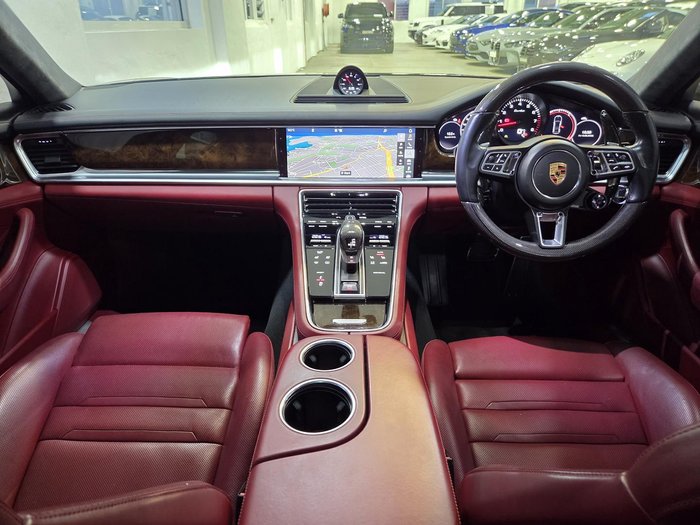 2017 Porsche Panamera Turbo