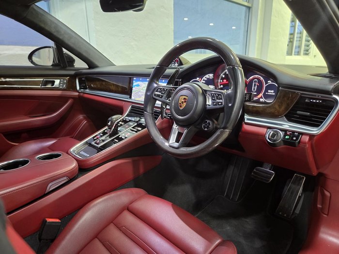 2017 Porsche Panamera Turbo