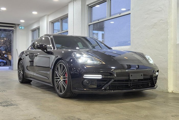 2017 Porsche Panamera