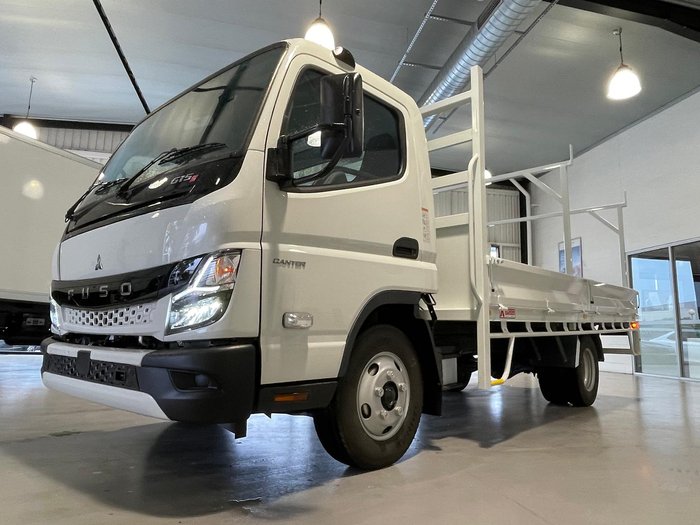 2025 Fuso Canter