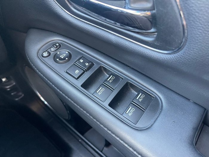 2015 Honda HR-V VTi-L