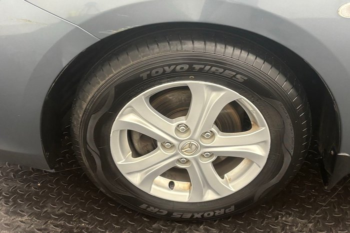 2011 Mazda 3 Neo