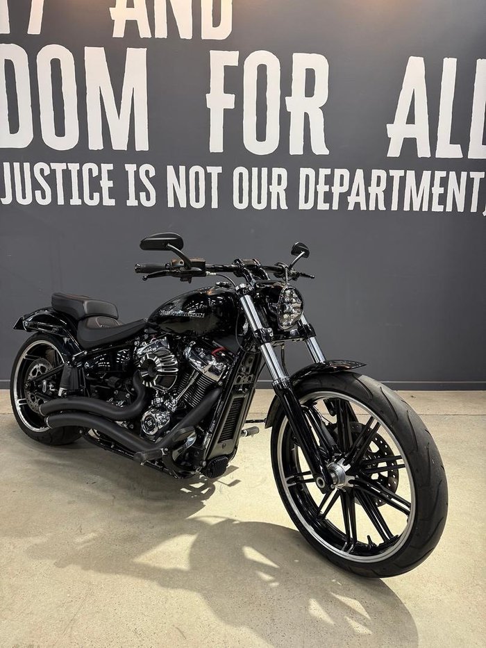 2021 Harley-Davidson Breakout 114 (FXBRS) Softail Black