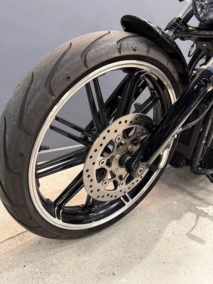 2021 Harley-Davidson Breakout 114 (FXBRS) Softail Black