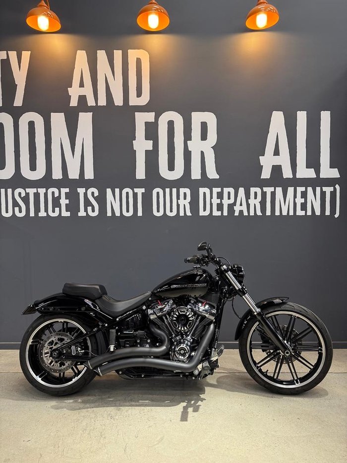 2021 Harley-Davidson Breakout 114 (FXBRS) Softail Black