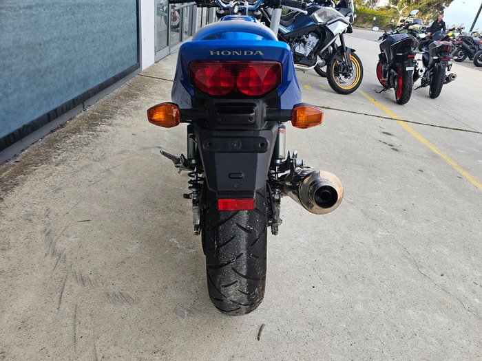 2010 Honda CB400 Blue