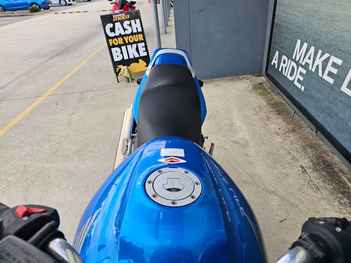 2010 Honda CB400 Blue
