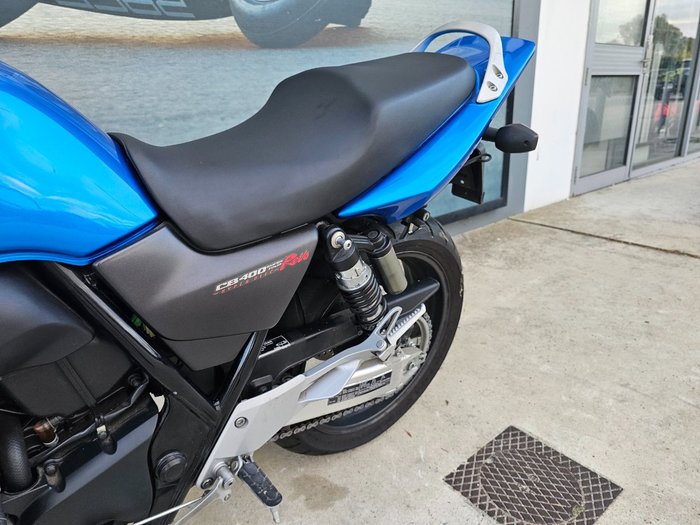 2010 Honda CB400 Blue