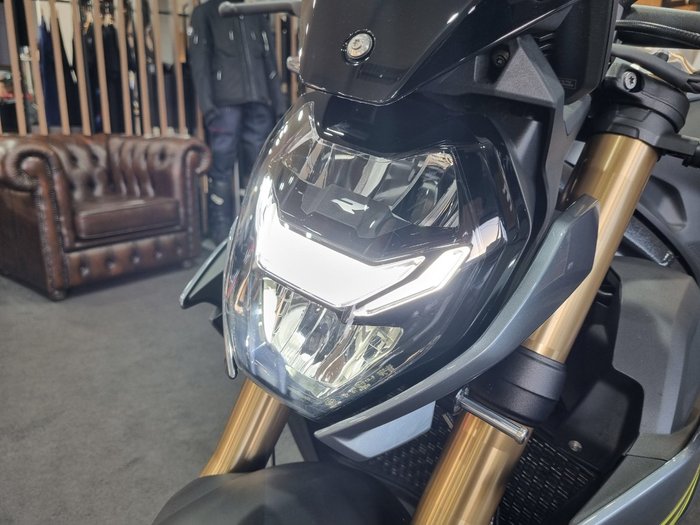 2024 BMW Motorrad S 1000 R SPORT