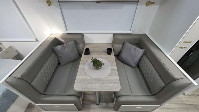 2026 Essential Caravans Ranger 196R 19'6
