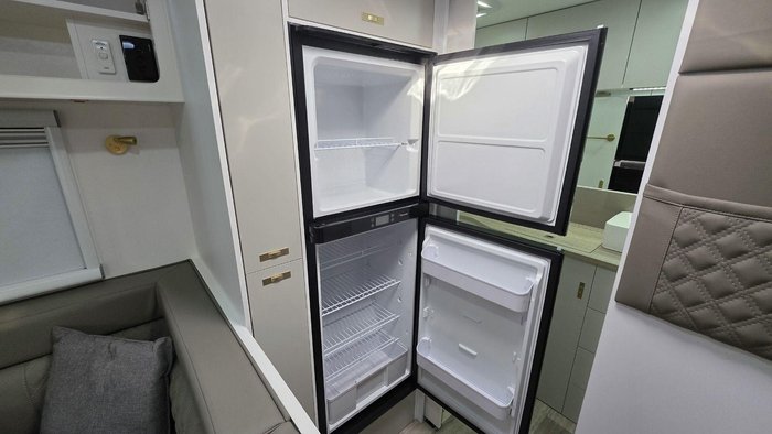 2026 Essential Caravans Ranger 196R 19'6
