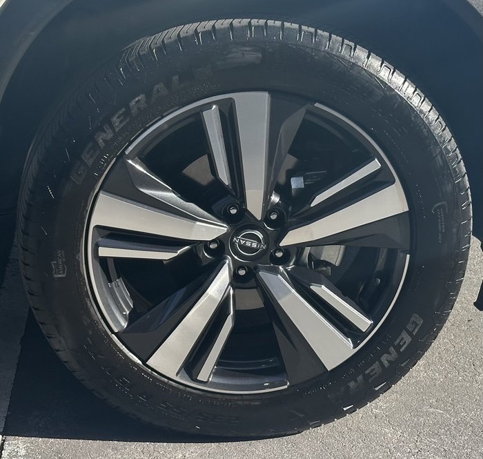 2022 Nissan X-TRAIL Ti