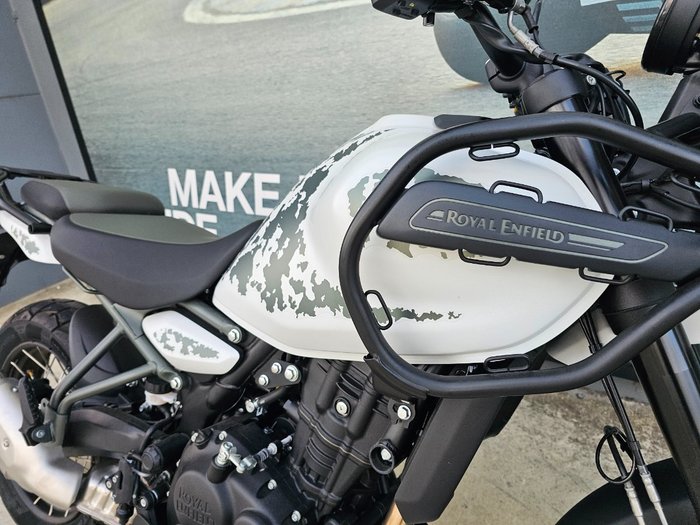 2024 ROYAL ENFIELD (SEE ALSO ENFIEL HIMALAYAN 450 White