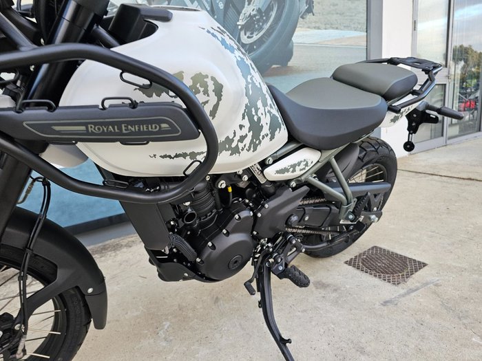2024 ROYAL ENFIELD (SEE ALSO ENFIEL HIMALAYAN 450 White