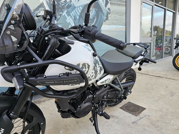 2024 ROYAL ENFIELD (SEE ALSO ENFIEL HIMALAYAN 450 White