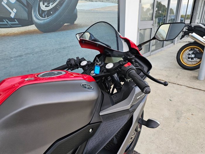 2021 Yamaha YZF-R15 GREY