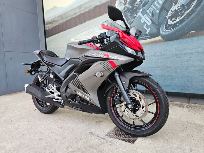 2021 Yamaha YZF-R15 GREY