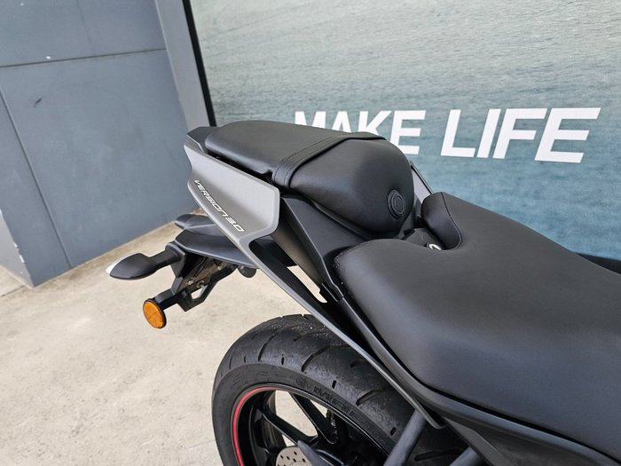 2021 Yamaha YZF-R15 GREY