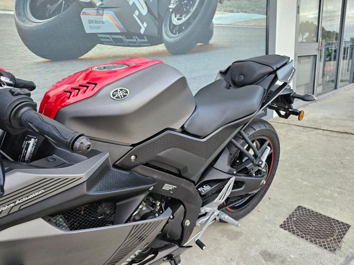 2021 Yamaha YZF-R15 GREY