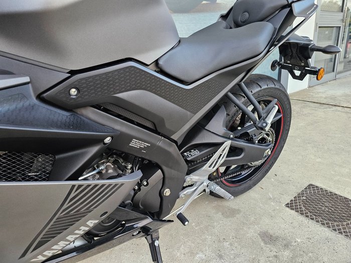 2021 Yamaha YZF-R15 GREY