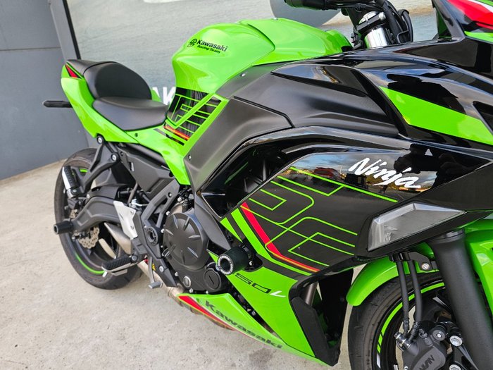 2023 Kawasaki NINJA 650L Green