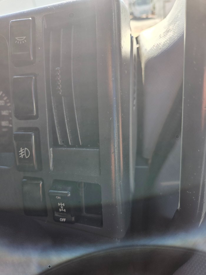 2011 Isuzu Trucks FVY1400 AUTO 6x4 Tray