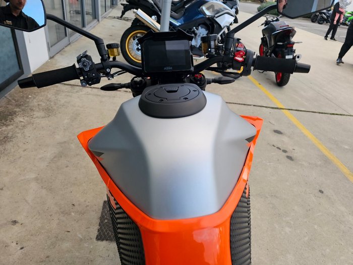 2023 Ktm 1290 SUPER DUKE R Orange