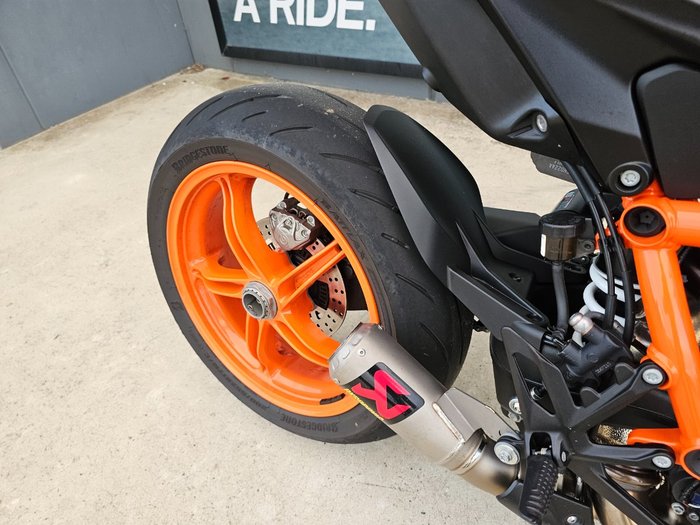 2023 Ktm 1290 SUPER DUKE R Orange